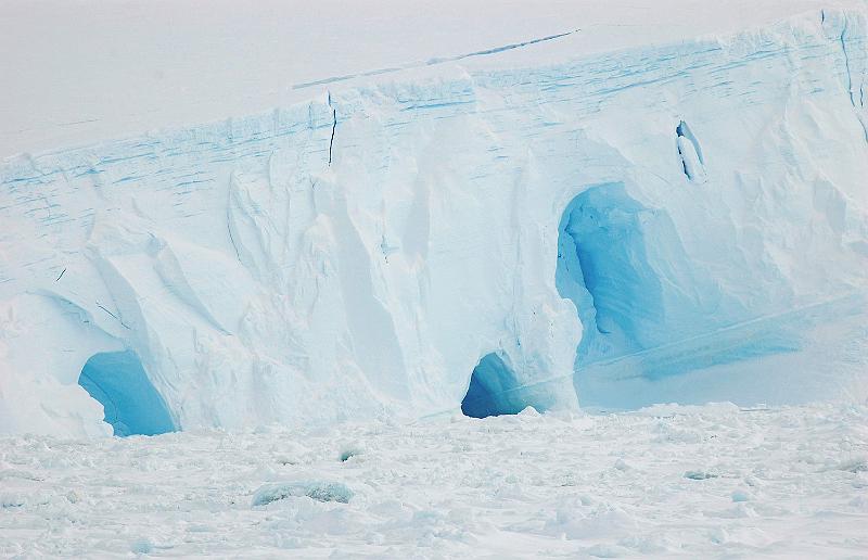 2007-09-26_072 sea ice.JPG